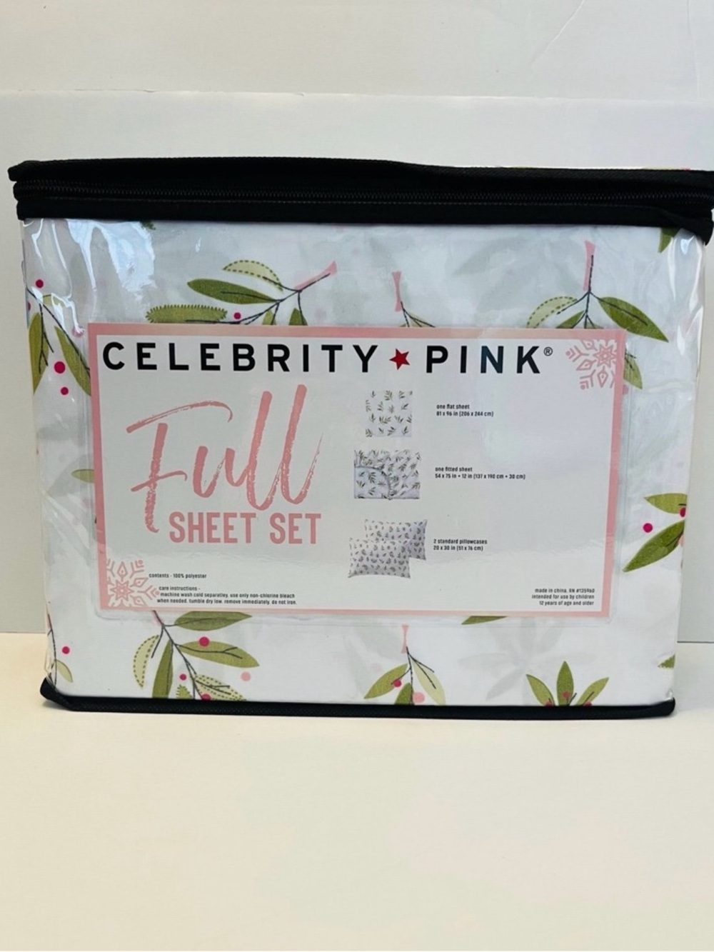 Celebrity Pink Holly and Berries Full Size Four Piece Sheet Set White Green Pink - Picture 8 of 12